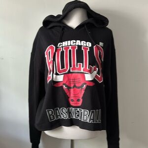 Chicago Bulls Cropped Hoodie - Brand New